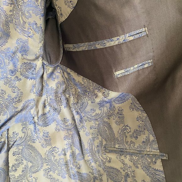 Custom-Tailored Classic Silver Grey Tuxedo - Picture 4 of 16